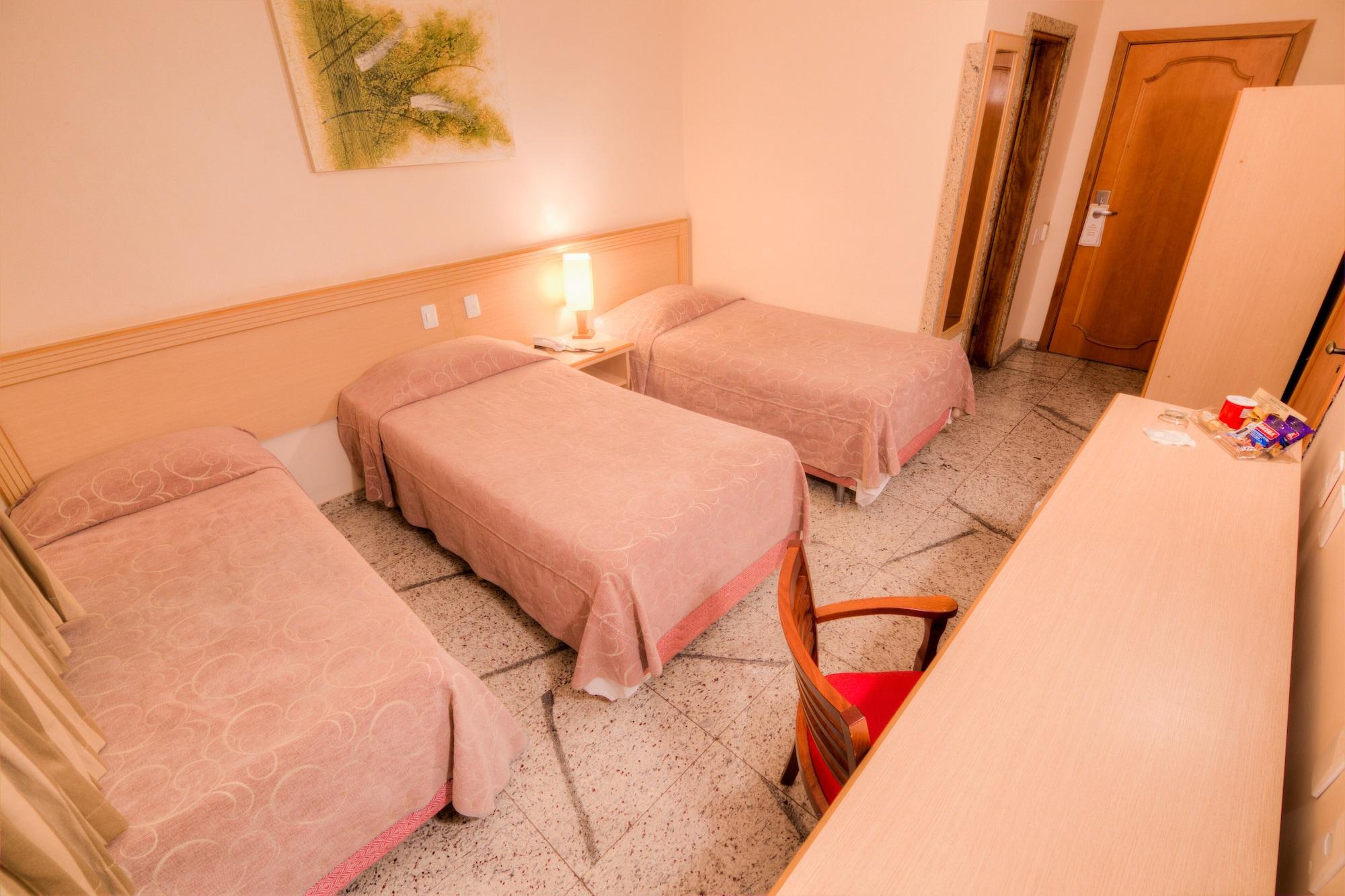 Hotel Golden Park Uberaba By Nacional Inn Extérieur photo