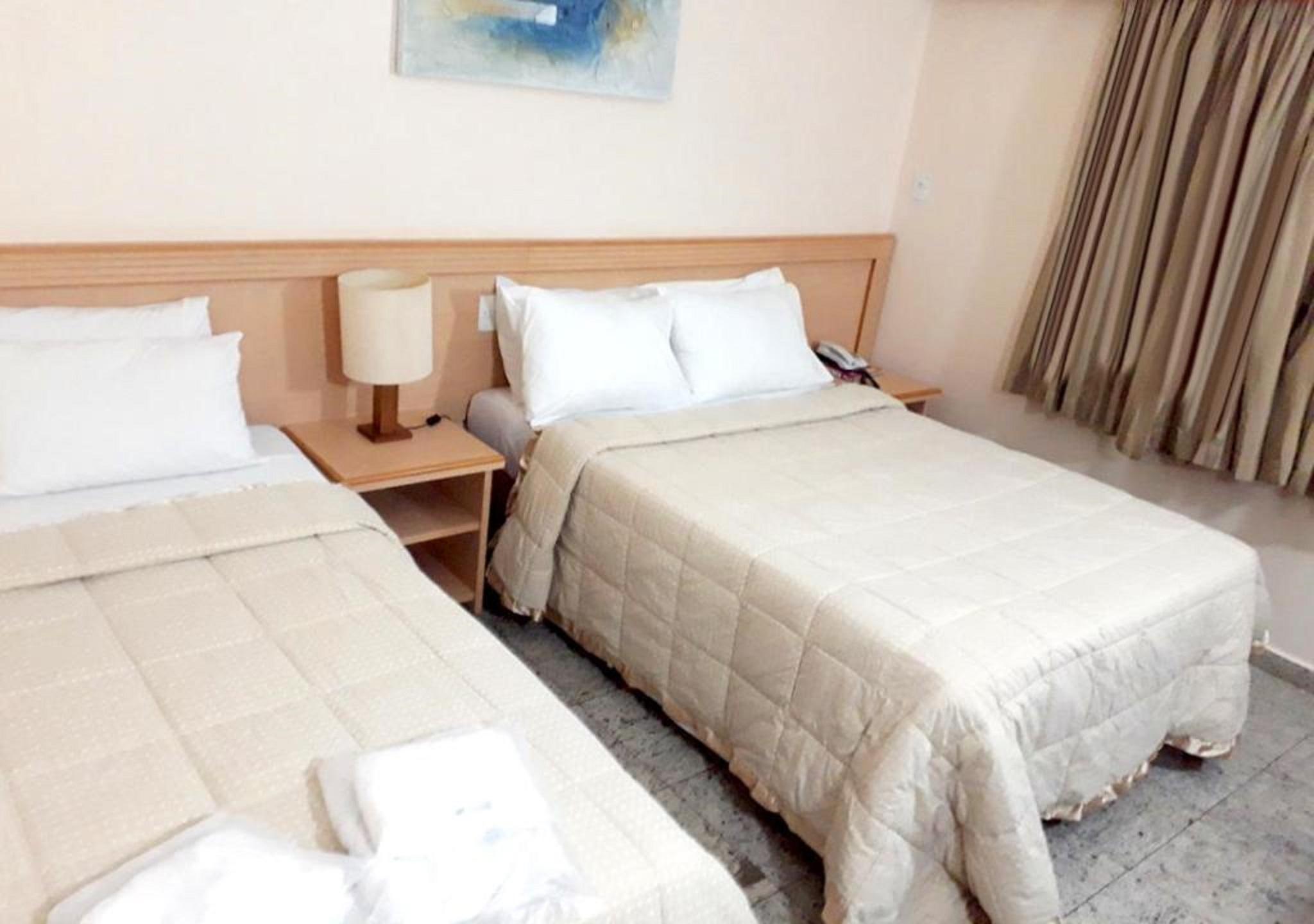 Hotel Golden Park Uberaba By Nacional Inn Extérieur photo