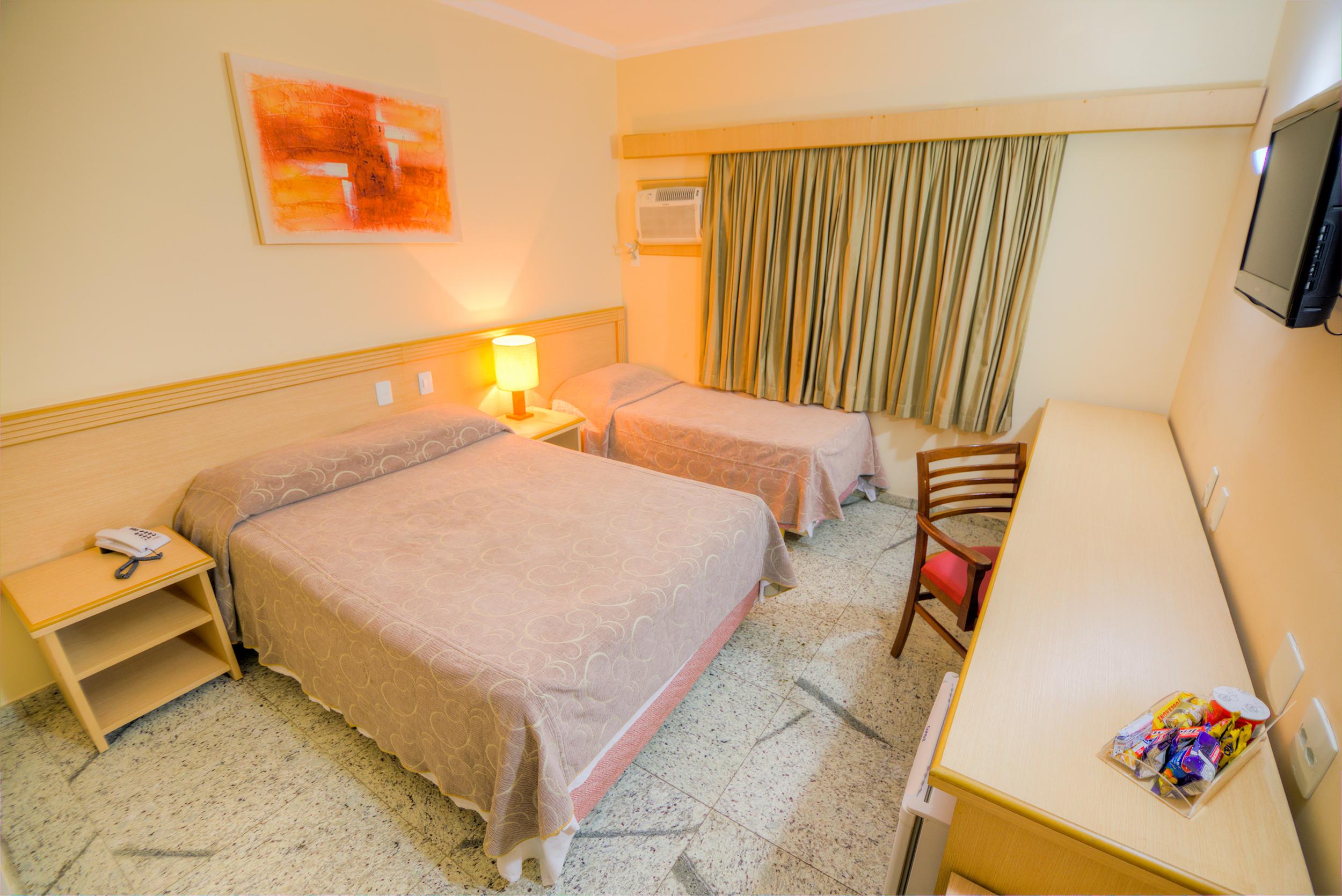 Hotel Golden Park Uberaba By Nacional Inn Extérieur photo