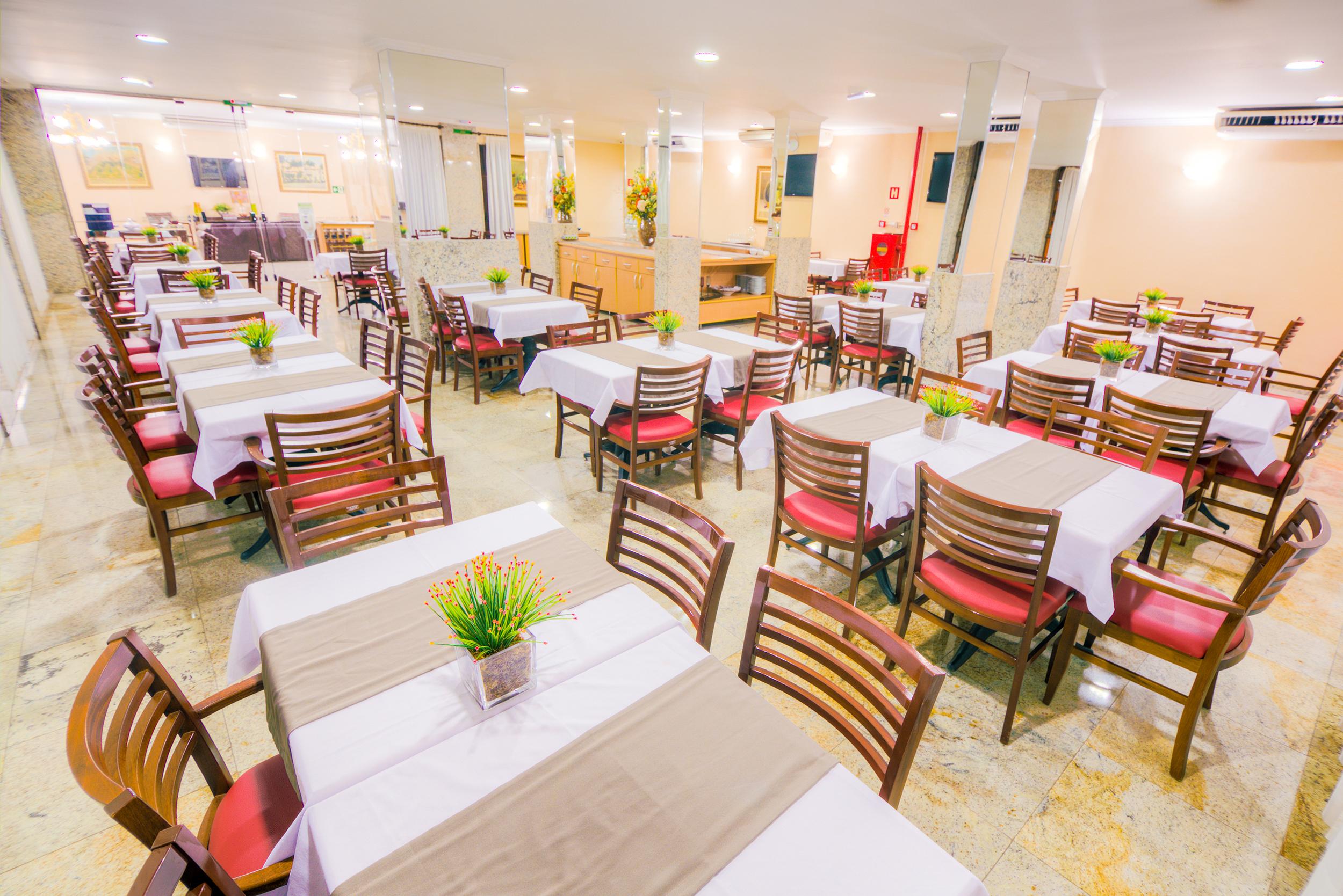 Hotel Golden Park Uberaba By Nacional Inn Extérieur photo